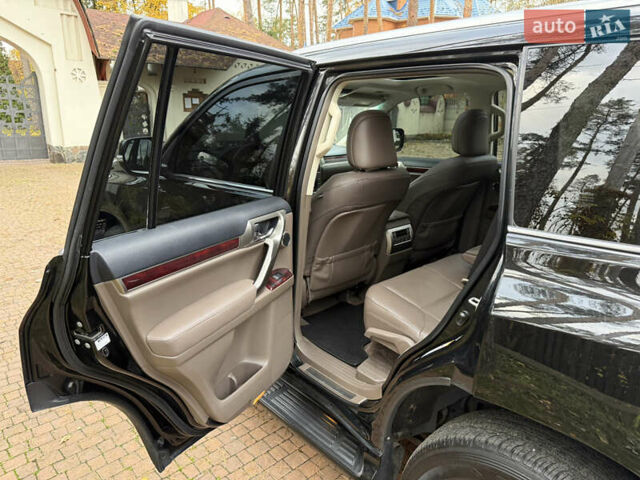 Лексус ГХ 2011 у Києві на Automoto.ua Чорний Лексус ГХ, об'ємом двигуна 4.61 л та пробігом 278 тис. км за 23700 $, фото 103 на Automoto.ua