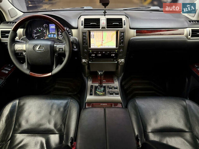Чорний Лексус ГХ, об'ємом двигуна 4.6 л та пробігом 199 тис. км за 28000 $, фото 21 на Automoto.ua
