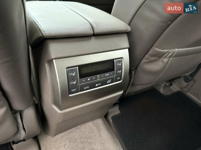 Лексус ГХ 2011 у Києві на Automoto.ua Чорний Лексус ГХ, об'ємом двигуна 4.61 л та пробігом 278 тис. км за 23700 $, фото 113 на Automoto.ua