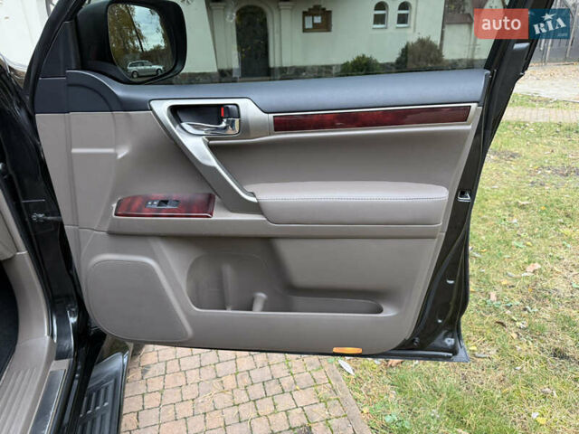 Лексус ГХ 2011 у Києві на Automoto.ua Чорний Лексус ГХ, об'ємом двигуна 4.61 л та пробігом 278 тис. км за 23700 $, фото 133 на Automoto.ua