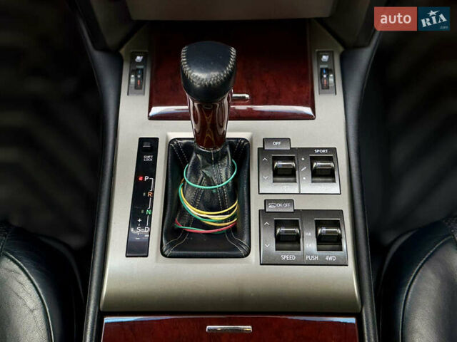 Чорний Лексус ГХ, об'ємом двигуна 4.6 л та пробігом 199 тис. км за 28000 $, фото 31 на Automoto.ua