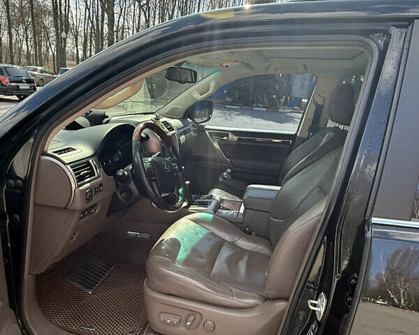 Черный Лексус ГХ, объемом двигателя 4.6 л и пробегом 212 тыс. км за 28999 $, фото 2 на Automoto.ua