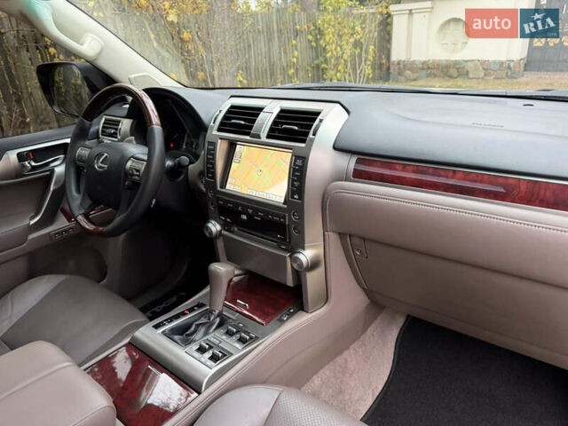 Лексус ГХ 2011 у Києві на Automoto.ua Чорний Лексус ГХ, об'ємом двигуна 4.61 л та пробігом 278 тис. км за 23700 $, фото 146 на Automoto.ua