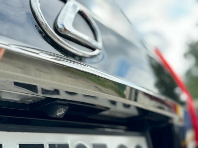 Черный Лексус ГХ, объемом двигателя 0 л и пробегом 208 тыс. км за 30300 $, фото 7 на Automoto.ua