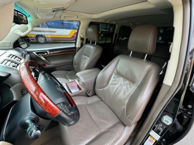 Черный Лексус ГХ, объемом двигателя 0 л и пробегом 208 тыс. км за 30300 $, фото 8 на Automoto.ua