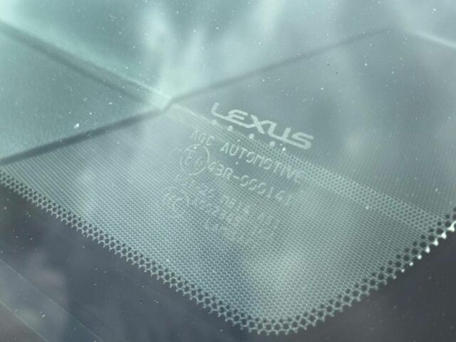 Черный Лексус ГХ, объемом двигателя 0 л и пробегом 208 тыс. км за 30300 $, фото 6 на Automoto.ua