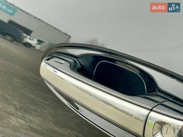 Черный Лексус ГХ, объемом двигателя 4.61 л и пробегом 208 тыс. км за 29900 $, фото 20 на Automoto.ua