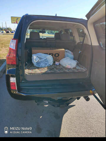 Черный Лексус ГХ, объемом двигателя 4.6 л и пробегом 230 тыс. км за 27000 $, фото 10 на Automoto.ua