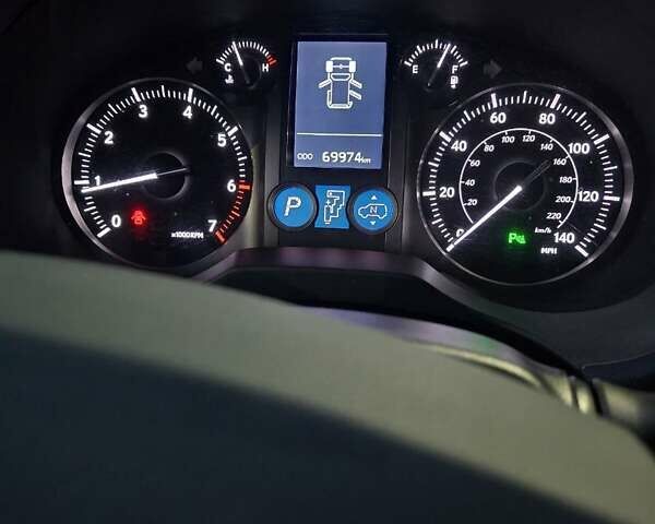 Чорний Лексус ГХ, об'ємом двигуна 4.61 л та пробігом 69 тис. км за 32999 $, фото 5 на Automoto.ua