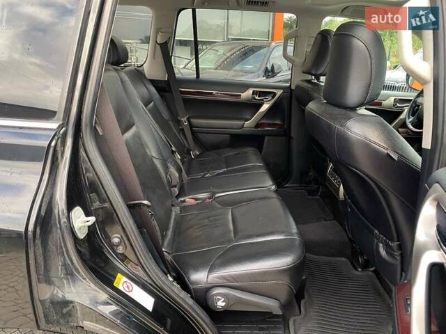 Черный Лексус ГХ, объемом двигателя 4.6 л и пробегом 120 тыс. км за 31000 $, фото 24 на Automoto.ua