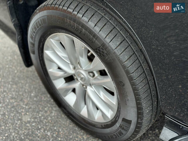 Чорний Лексус ГХ, об'ємом двигуна 4.6 л та пробігом 147 тис. км за 29999 $, фото 10 на Automoto.ua