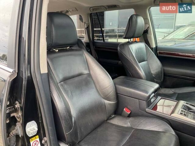 Черный Лексус ГХ, объемом двигателя 4.6 л и пробегом 120 тыс. км за 31000 $, фото 27 на Automoto.ua
