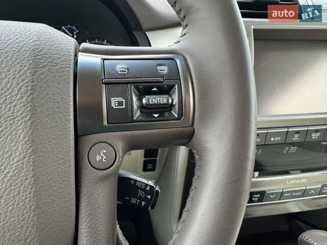 Чорний Лексус ГХ, об'ємом двигуна 4.6 л та пробігом 147 тис. км за 29999 $, фото 34 на Automoto.ua