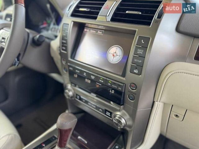 Лексус ГХ 2014 в Днепре (Днепропетровске) на Automoto.ua Черный Лексус ГХ, объемом двигателя 4.61 л и пробегом 146 тыс. км за 28500 $, фото 18 на Automoto.ua