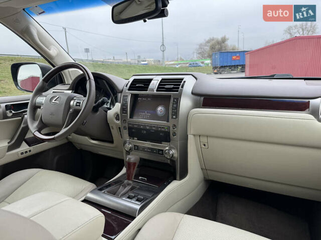 Чорний Лексус ГХ, об'ємом двигуна 4.6 л та пробігом 147 тис. км за 29999 $, фото 19 на Automoto.ua