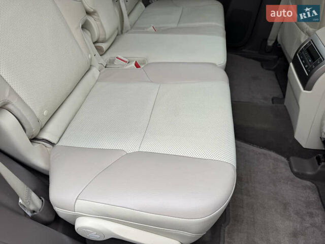 Чорний Лексус ГХ, об'ємом двигуна 4.6 л та пробігом 147 тис. км за 29999 $, фото 16 на Automoto.ua