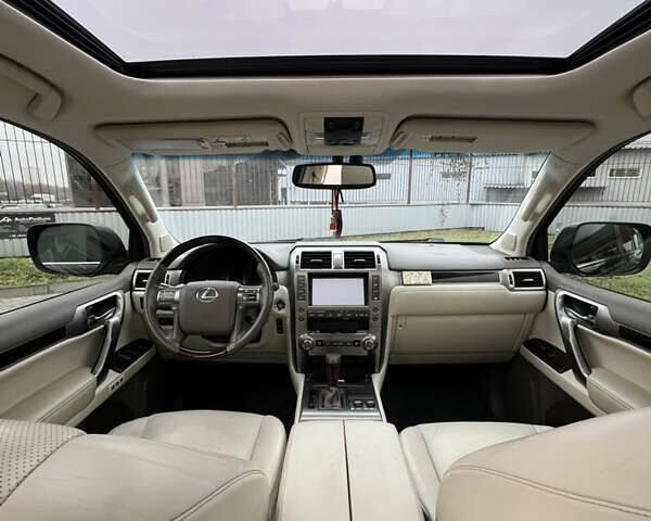 Чорний Лексус ГХ, об'ємом двигуна 4.61 л та пробігом 119 тис. км за 32700 $, фото 29 на Automoto.ua