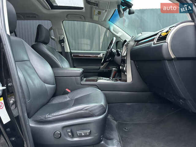 Черный Лексус ГХ, объемом двигателя 4.6 л и пробегом 140 тыс. км за 34900 $, фото 10 на Automoto.ua