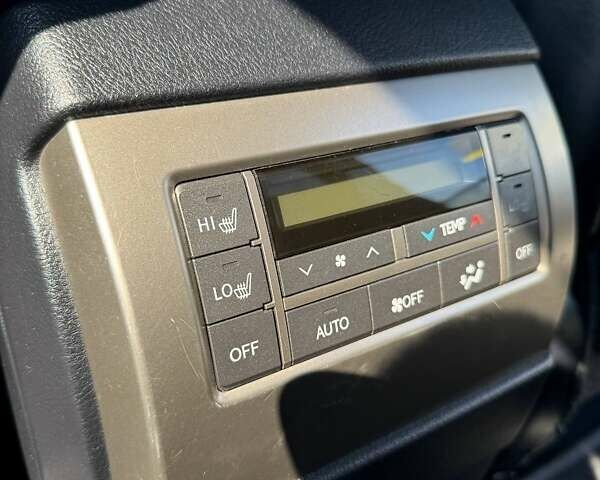 Чорний Лексус ГХ, об'ємом двигуна 4.61 л та пробігом 165 тис. км за 36000 $, фото 34 на Automoto.ua