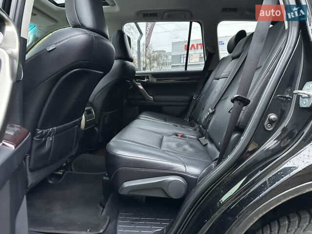 Черный Лексус ГХ, объемом двигателя 4.6 л и пробегом 140 тыс. км за 34900 $, фото 6 на Automoto.ua