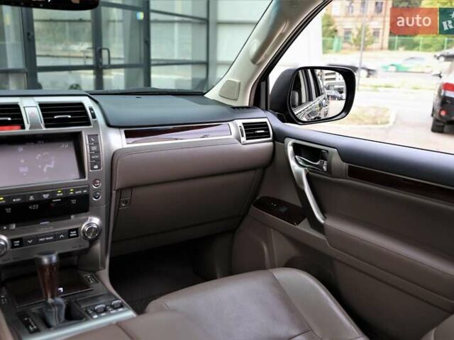 Черный Лексус ГХ, объемом двигателя 4.61 л и пробегом 88 тыс. км за 42000 $, фото 11 на Automoto.ua