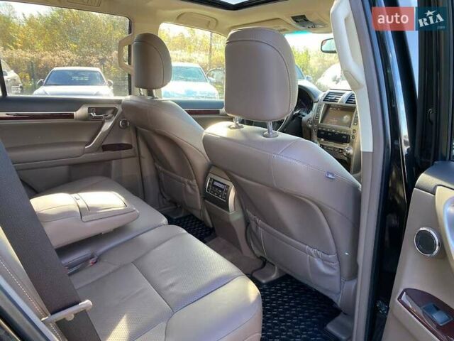 Чорний Лексус ГХ, об'ємом двигуна 4.61 л та пробігом 126 тис. км за 36000 $, фото 24 на Automoto.ua