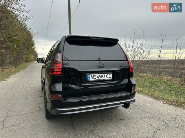 Чорний Лексус ГХ, об'ємом двигуна 4.61 л та пробігом 108 тис. км за 40800 $, фото 2 на Automoto.ua