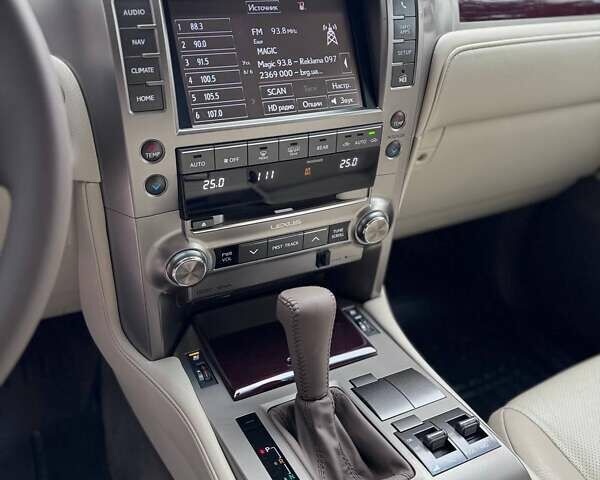 Черный Лексус ГХ, объемом двигателя 4.61 л и пробегом 107 тыс. км за 39700 $, фото 29 на Automoto.ua