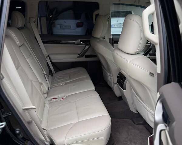 Черный Лексус ГХ, объемом двигателя 4.61 л и пробегом 107 тыс. км за 39700 $, фото 39 на Automoto.ua