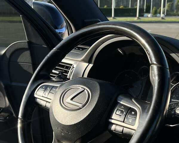 Черный Лексус ГХ, объемом двигателя 4.61 л и пробегом 118 тыс. км за 58000 $, фото 3 на Automoto.ua