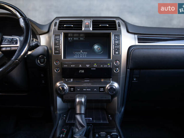 Черный Лексус ГХ, объемом двигателя 4.61 л и пробегом 123 тыс. км за 54000 $, фото 16 на Automoto.ua