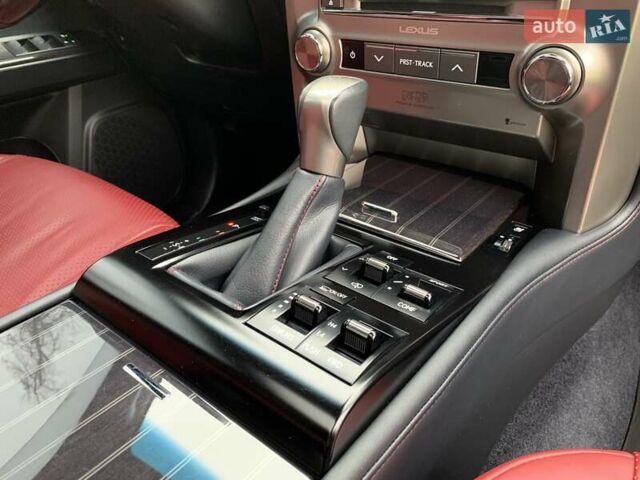 Чорний Лексус ГХ, об'ємом двигуна 4.61 л та пробігом 15 тис. км за 61000 $, фото 41 на Automoto.ua
