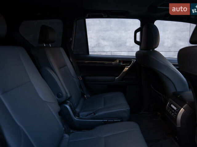 Черный Лексус ГХ, объемом двигателя 4.61 л и пробегом 123 тыс. км за 56000 $, фото 30 на Automoto.ua