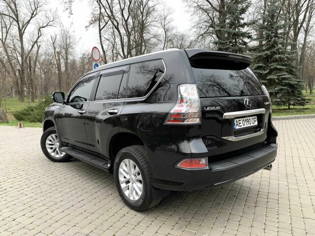 Чорний Лексус ГХ, об'ємом двигуна 4.6 л та пробігом 15 тис. км за 61000 $, фото 6 на Automoto.ua