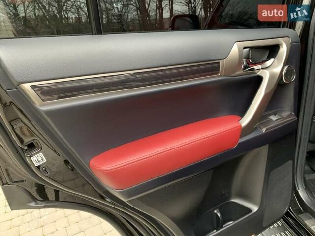 Чорний Лексус ГХ, об'ємом двигуна 4.61 л та пробігом 15 тис. км за 61000 $, фото 49 на Automoto.ua