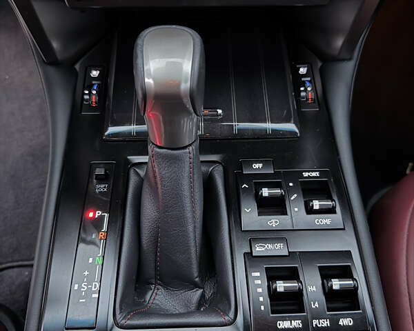 Черный Лексус ГХ, объемом двигателя 4.6 л и пробегом 77 тыс. км за 64500 $, фото 32 на Automoto.ua