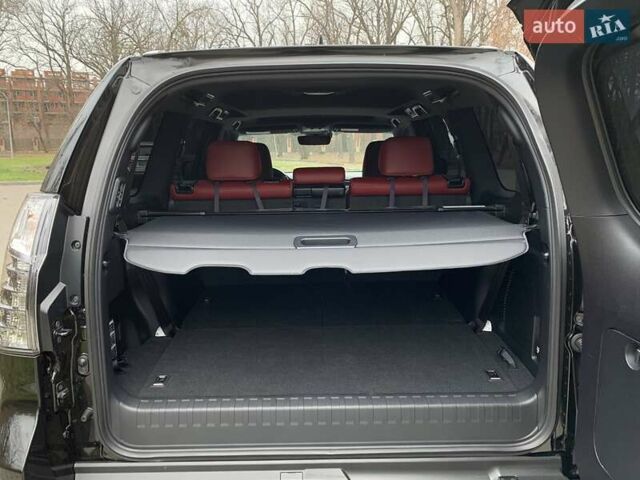 Чорний Лексус ГХ, об'ємом двигуна 4.61 л та пробігом 15 тис. км за 61000 $, фото 57 на Automoto.ua