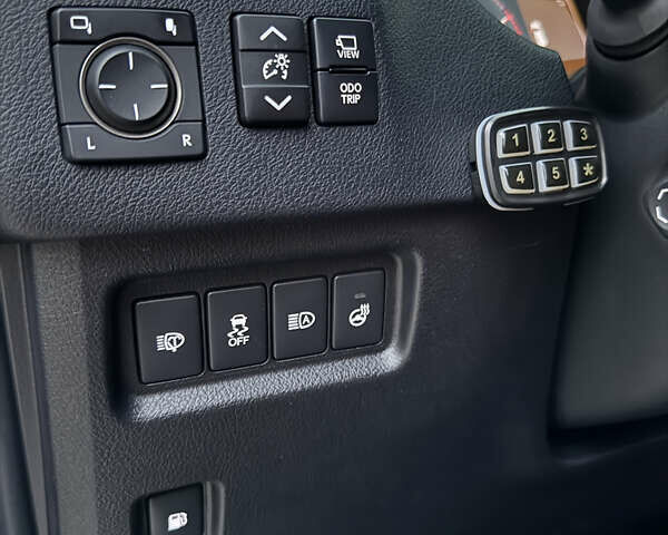 Черный Лексус ГХ, объемом двигателя 4.6 л и пробегом 77 тыс. км за 64500 $, фото 34 на Automoto.ua