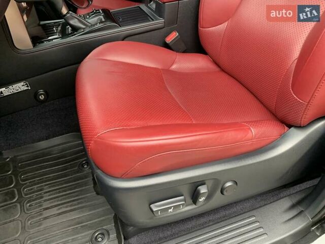 Чорний Лексус ГХ, об'ємом двигуна 4.61 л та пробігом 15 тис. км за 61000 $, фото 26 на Automoto.ua