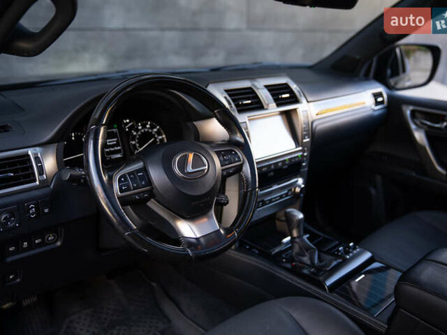 Черный Лексус ГХ, объемом двигателя 4.61 л и пробегом 123 тыс. км за 54000 $, фото 17 на Automoto.ua