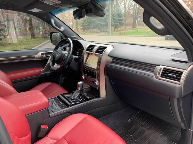 Чорний Лексус ГХ, об'ємом двигуна 4.6 л та пробігом 15 тис. км за 61000 $, фото 15 на Automoto.ua