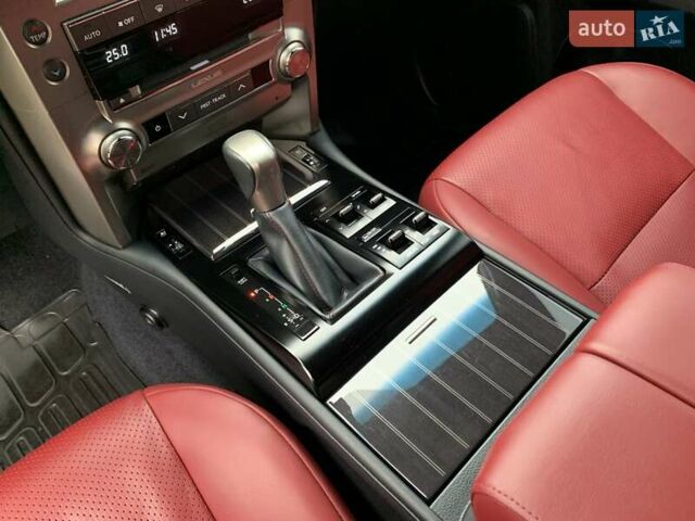 Чорний Лексус ГХ, об'ємом двигуна 4.61 л та пробігом 15 тис. км за 61000 $, фото 33 на Automoto.ua