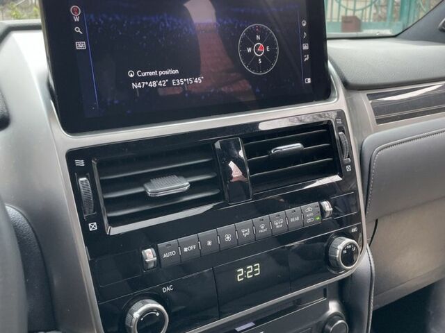 Черный Лексус ГХ, объемом двигателя 4.6 л и пробегом 95 тыс. км за 38300 $, фото 16 на Automoto.ua