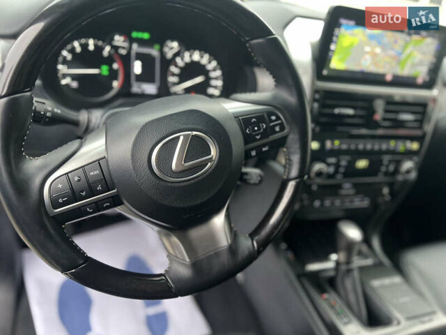 Чорний Лексус ГХ, об'ємом двигуна 4.61 л та пробігом 49 тис. км за 69000 $, фото 37 на Automoto.ua