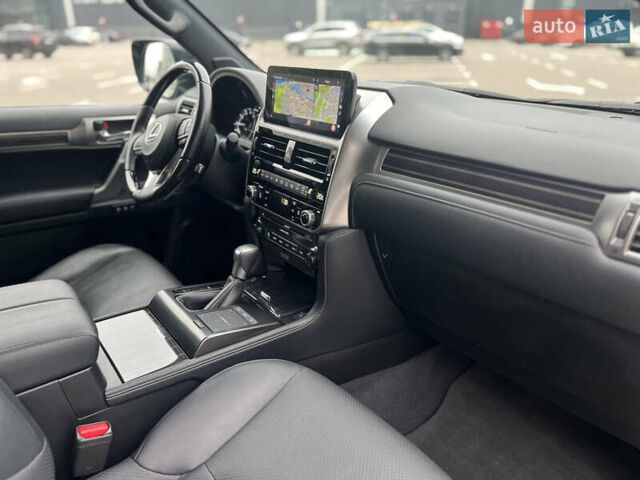 Черный Лексус ГХ, объемом двигателя 4.61 л и пробегом 49 тыс. км за 67000 $, фото 35 на Automoto.ua