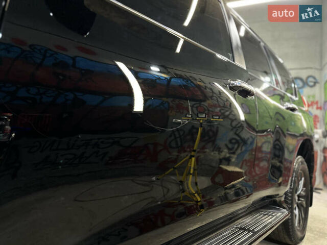 Черный Лексус ГХ, объемом двигателя 4.61 л и пробегом 39 тыс. км за 63500 $, фото 9 на Automoto.ua