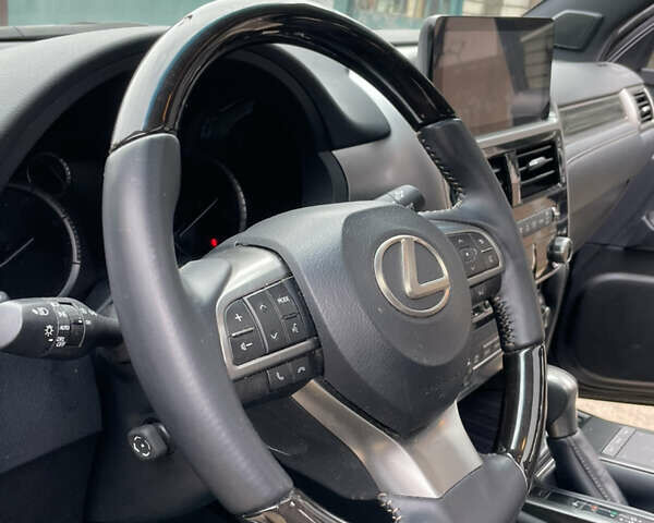 Черный Лексус ГХ, объемом двигателя 4.6 л и пробегом 95 тыс. км за 38300 $, фото 11 на Automoto.ua