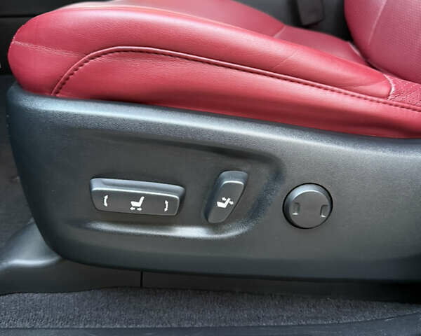 Черный Лексус ГХ, объемом двигателя 4.6 л и пробегом 29 тыс. км за 76600 $, фото 33 на Automoto.ua