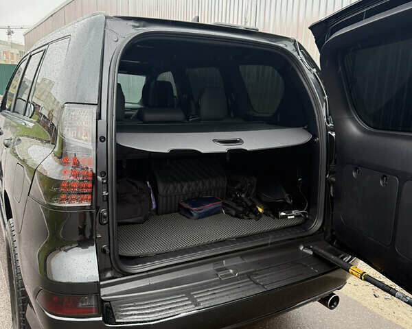 Черный Лексус ГХ, объемом двигателя 4.61 л и пробегом 60 тыс. км за 80000 $, фото 1 на Automoto.ua