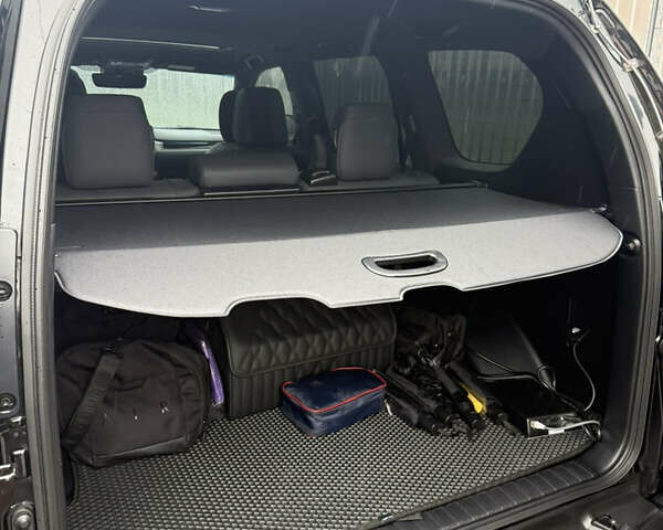 Черный Лексус ГХ, объемом двигателя 4.61 л и пробегом 60 тыс. км за 80000 $, фото 7 на Automoto.ua